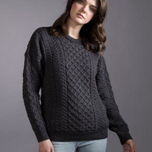 NWT Aran Crafts Ireland Merino Wool Charcoal Unisex Sweater Sz M